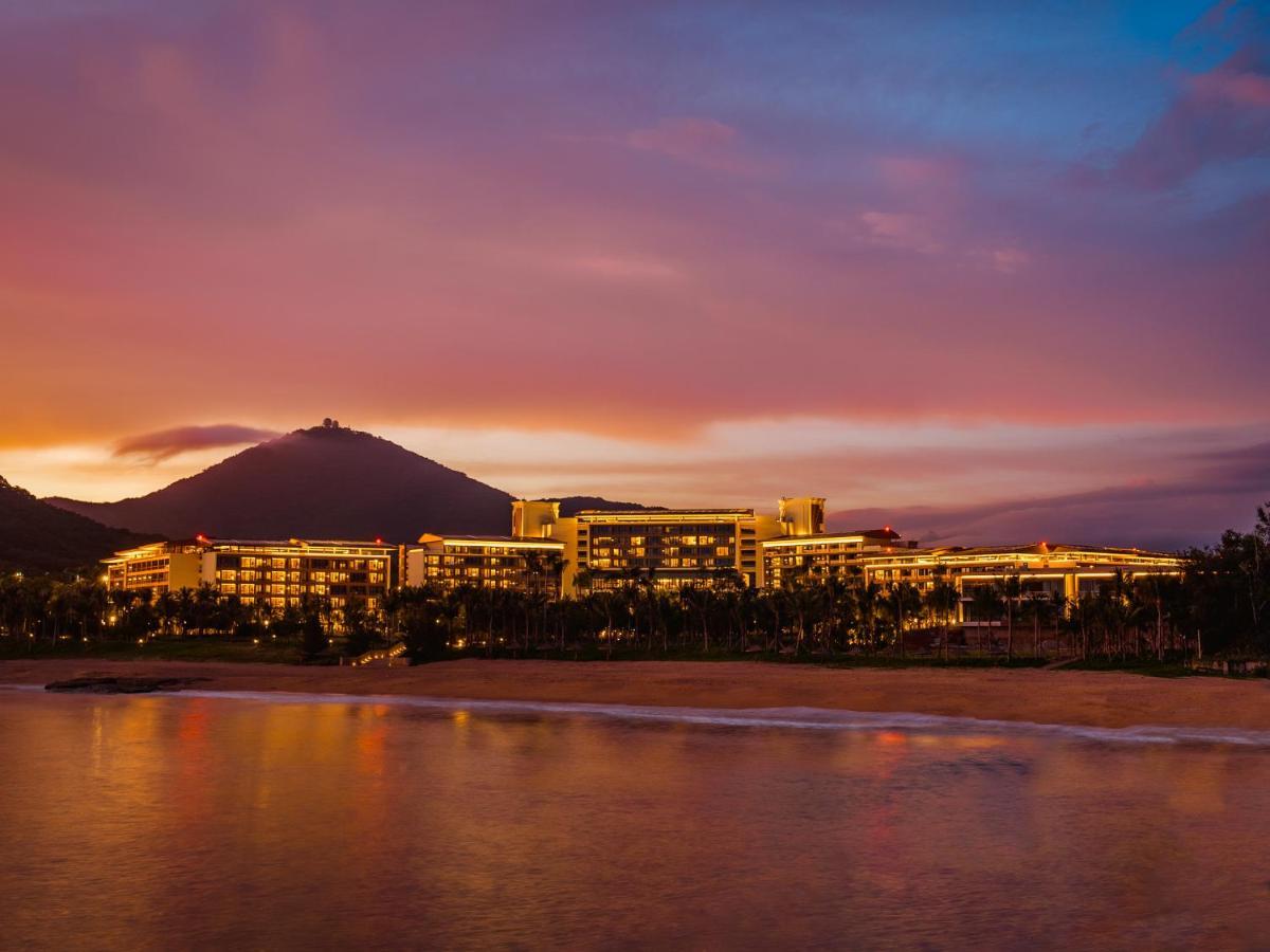 Hyatt Regency Sanya Tianli Bay Hotel Exterior photo