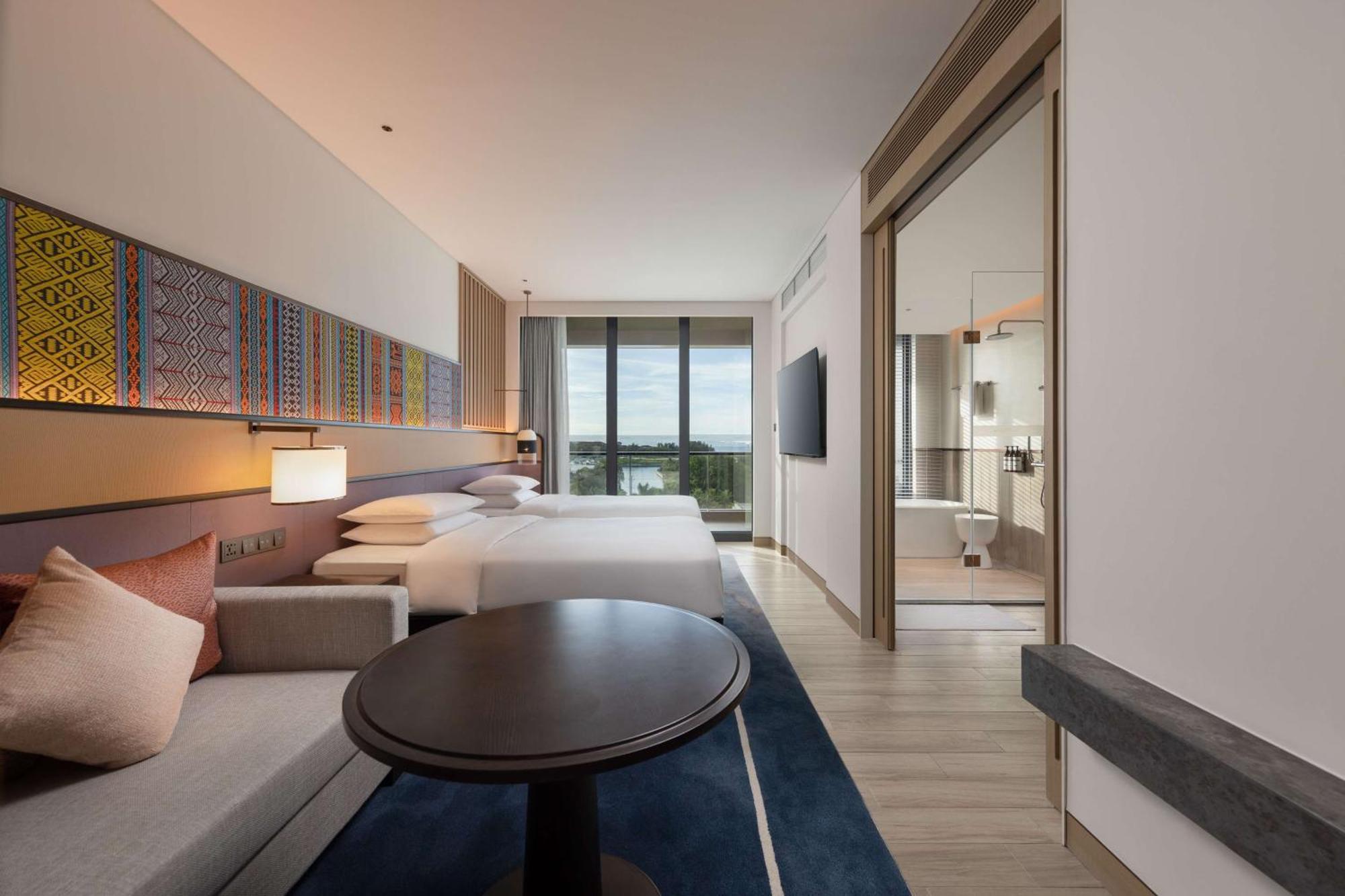 Hyatt Regency Sanya Tianli Bay Hotel Exterior photo