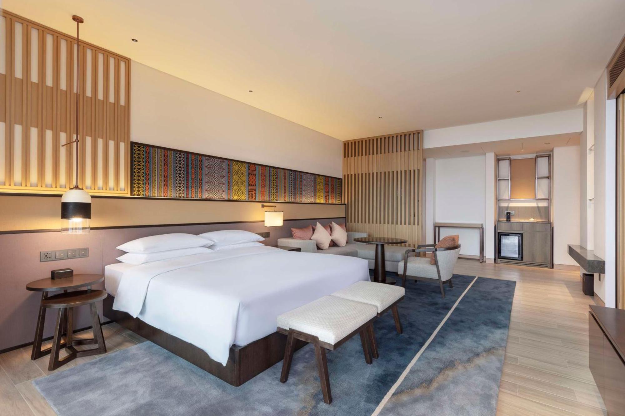 Hyatt Regency Sanya Tianli Bay Hotel Exterior photo